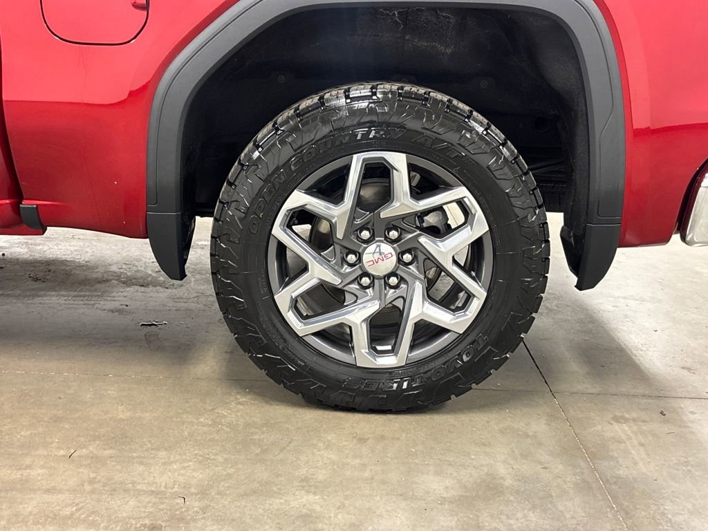 Used 2024 GMC Sierra 1500 SLT w/ SLT Convenience Package image 12