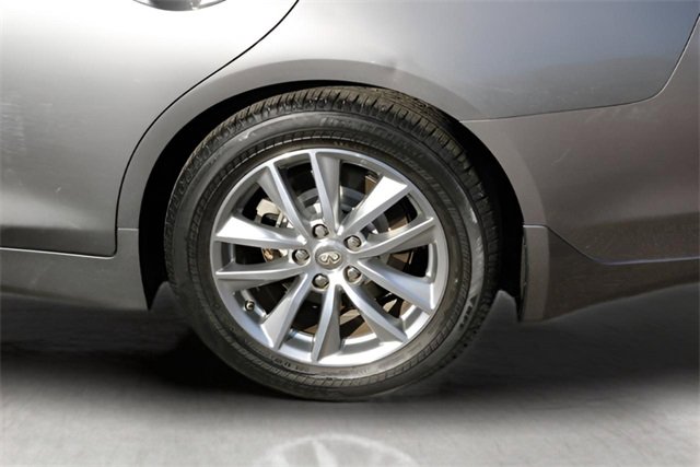 Used 2017 INFINITI Q50 2.0t w/ Moonroof Package image 8