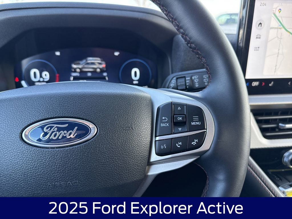 Used 2025 Ford Explorer Active image 21
