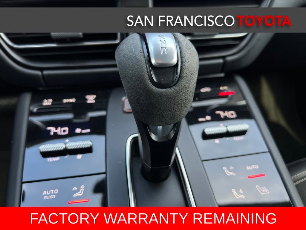 Used 2024 Porsche Macan GTS image 30