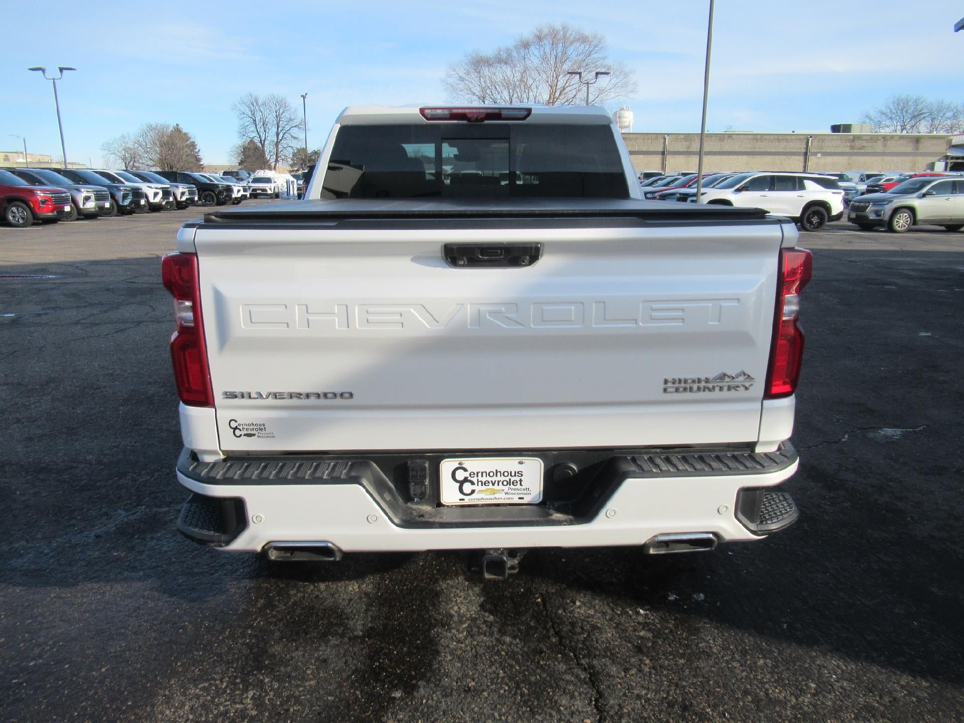 Used 2023 Chevrolet Silverado 1500 High Country w/ Technology Package AWD/4WD image 6