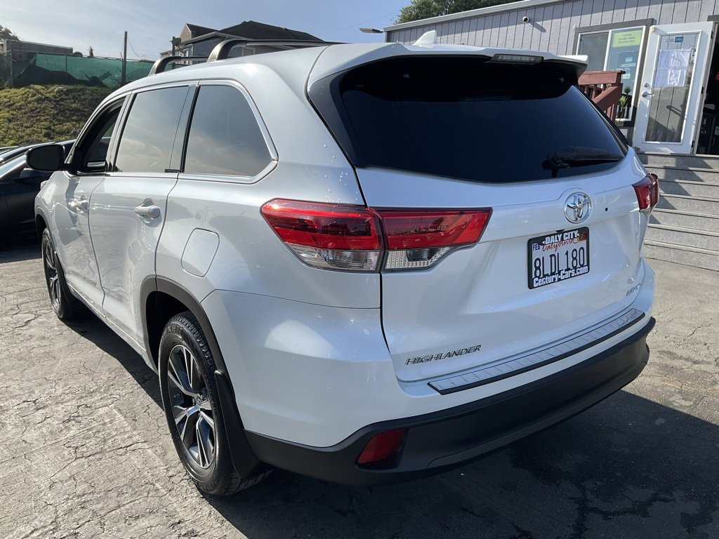 Used 2018 Toyota Highlander Plus image 90