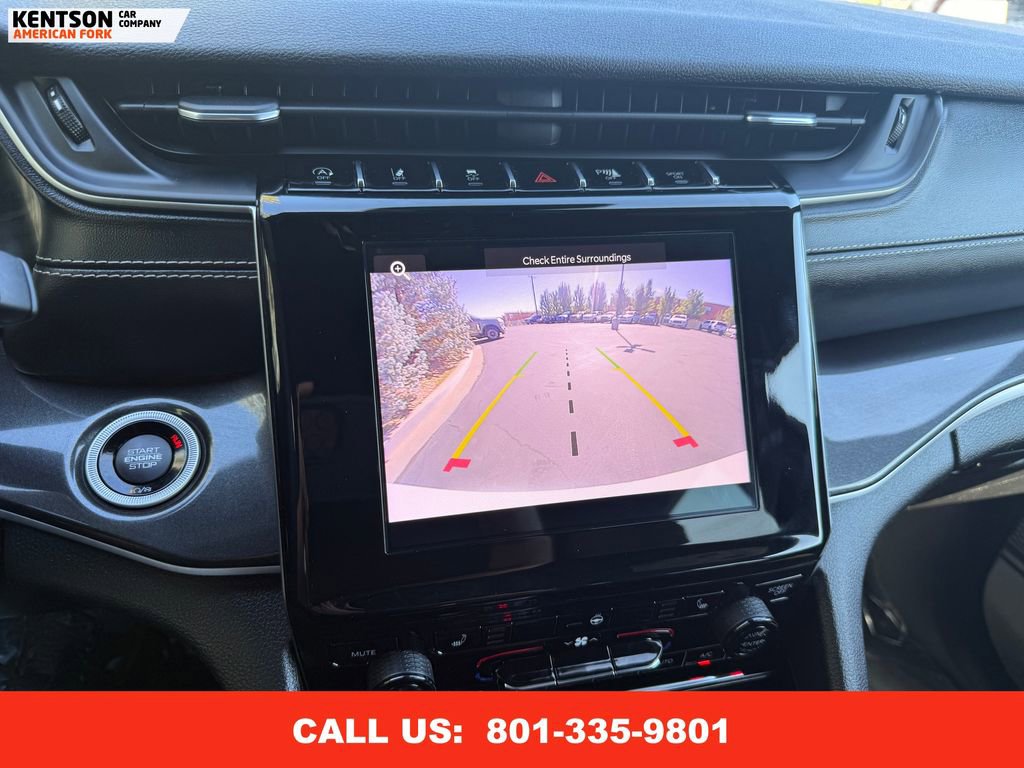 Used 2023 Jeep Grand Cherokee Altitude image 29