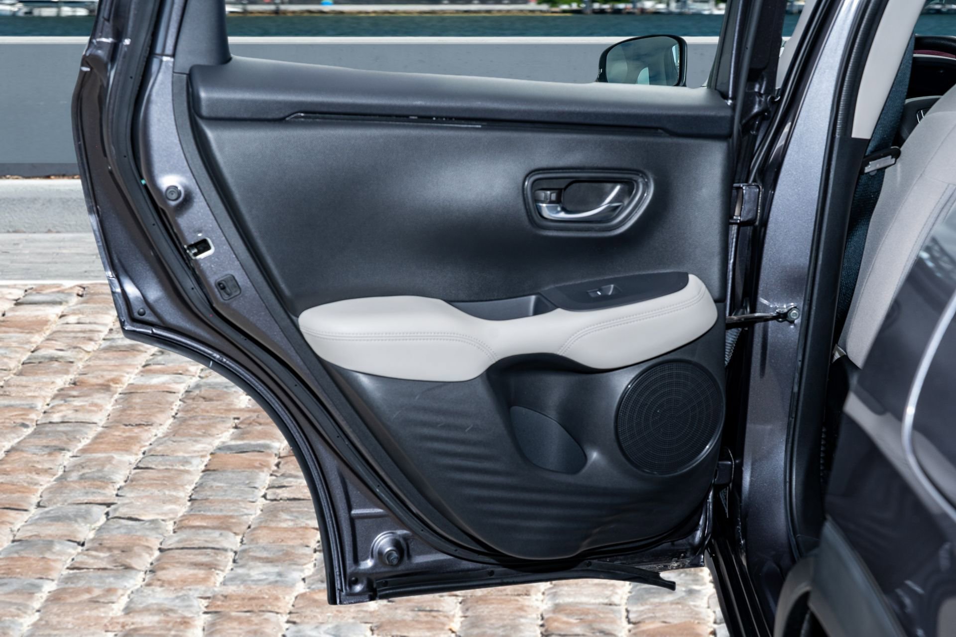 Certified 2023 Honda HR-V LX image 11