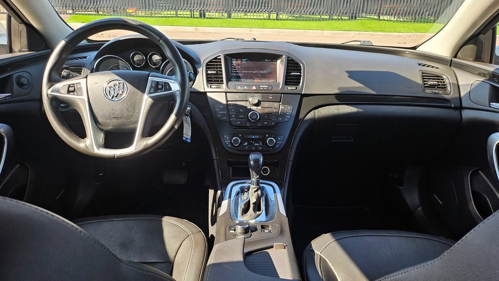 Used 2011 Buick Regal CXL w/ RL6 Preferred Equipment Group FWD image 31