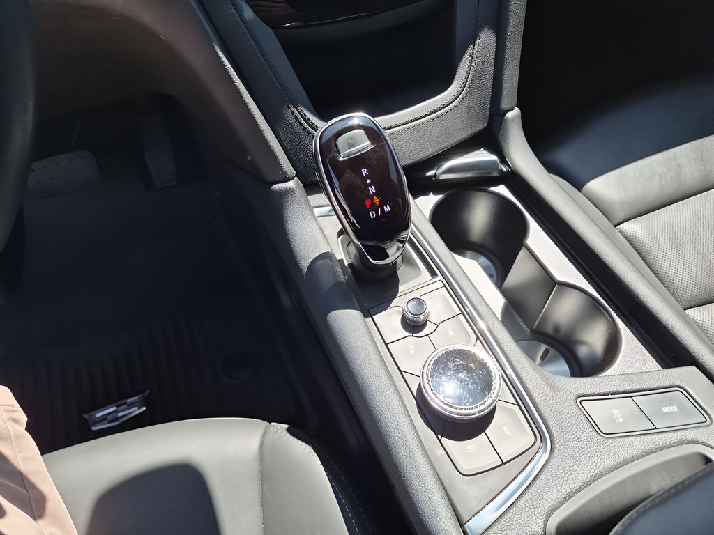 Used 2021 Cadillac XT5 Premium Luxury FWD image 36