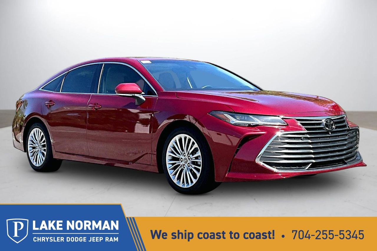 Used 2019 Toyota Avalon Limited w/ Advanced Safety Package FWD image 1