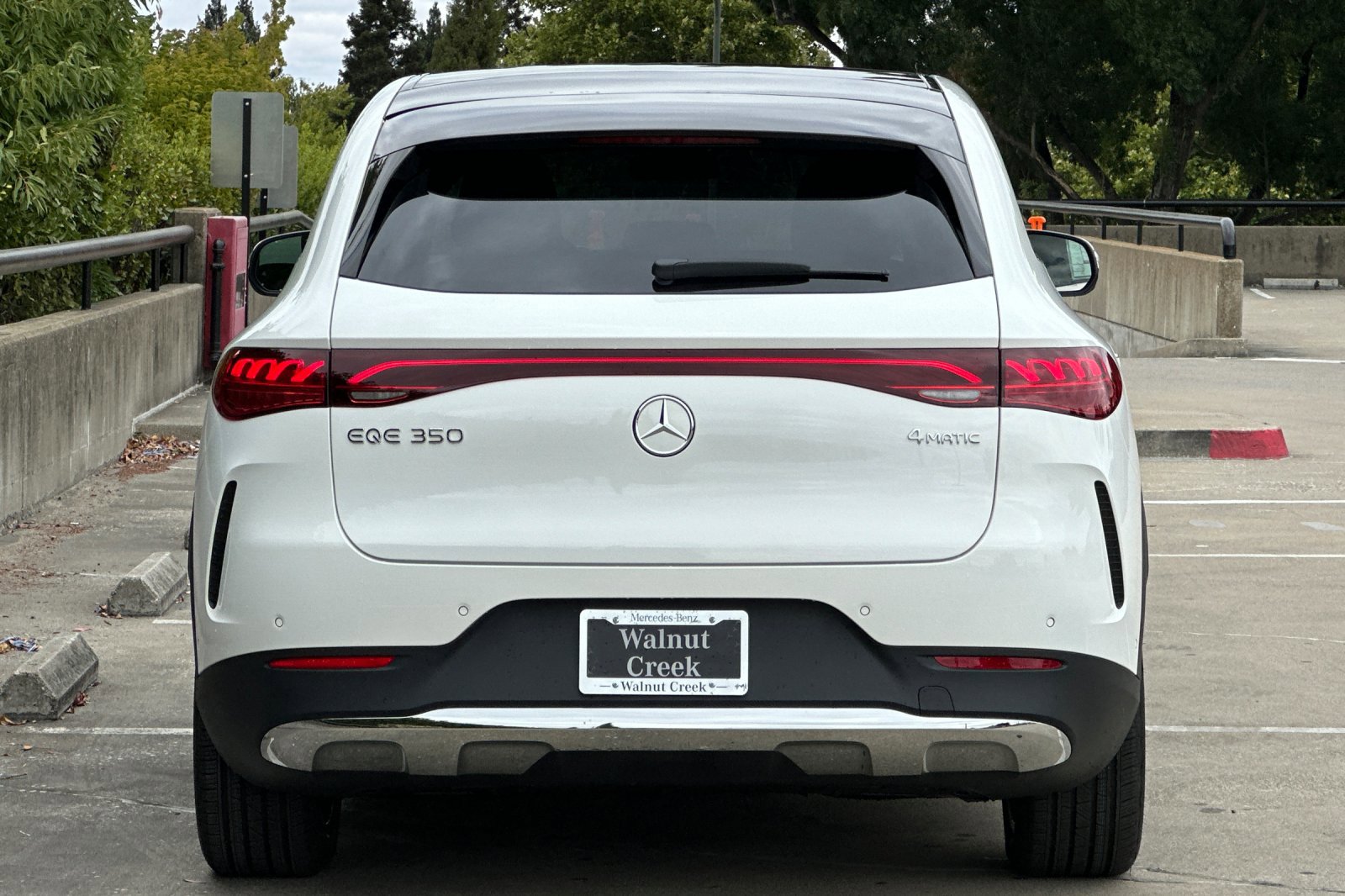 New 2025 Mercedes-Benz EQE 350+ 4MATIC SUV image 9