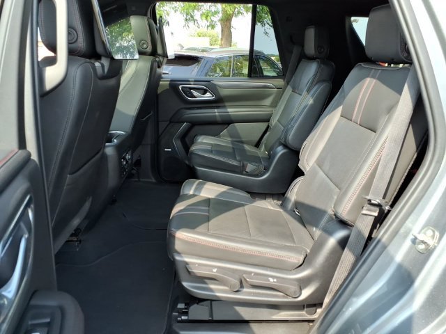 Used 2021 Chevrolet Tahoe RST w/ Luxury Package AWD/4WD image 7