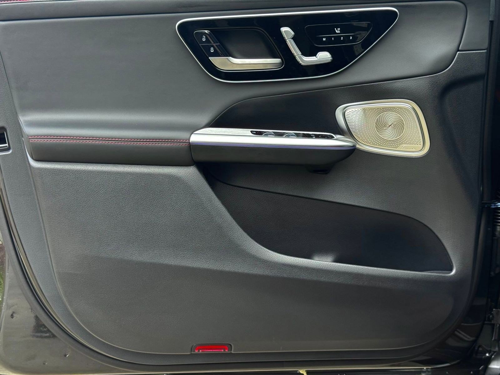 New 2026 Mercedes-Benz GLC 43 AMG 4MATIC Coupe image 12