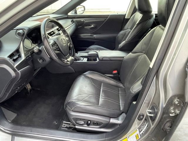 Used 2020 Lexus ES 350 w/ Luxury Package image 9
