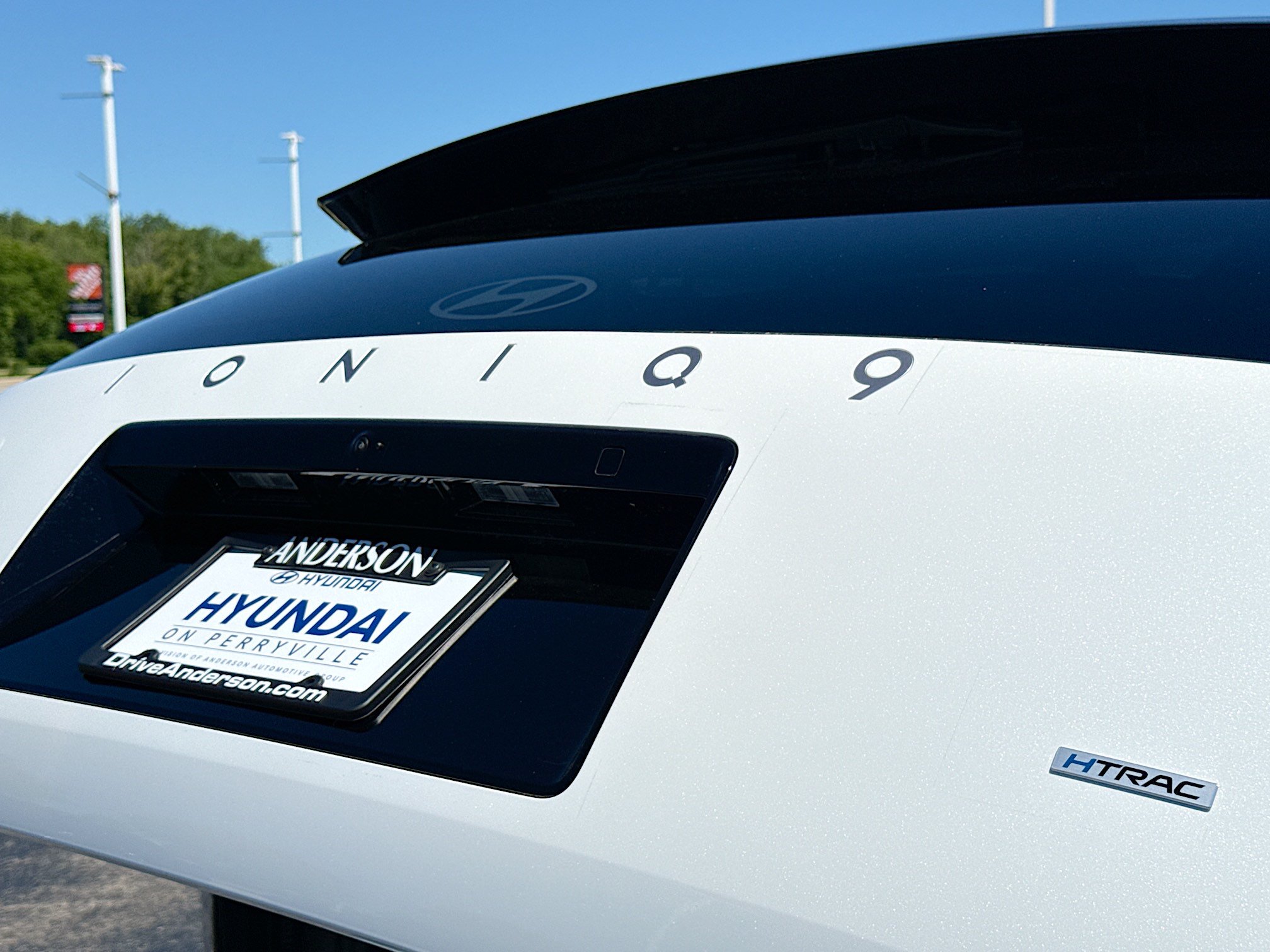 New 2026 Hyundai Ioniq 9 Limited AWD/4WD image 13