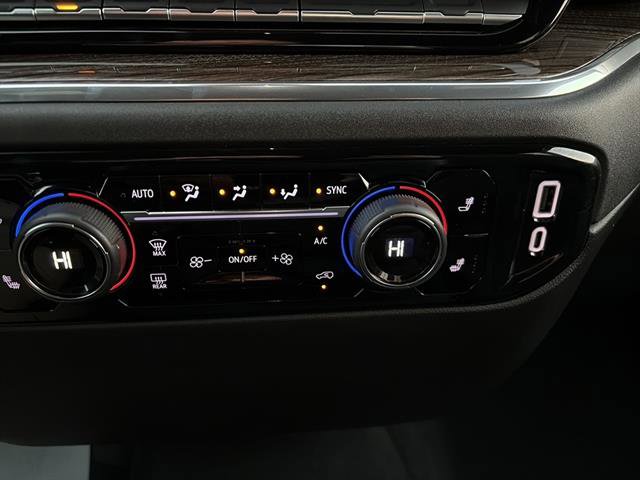 Used 2025 Chevrolet Silverado 1500 LT image 25