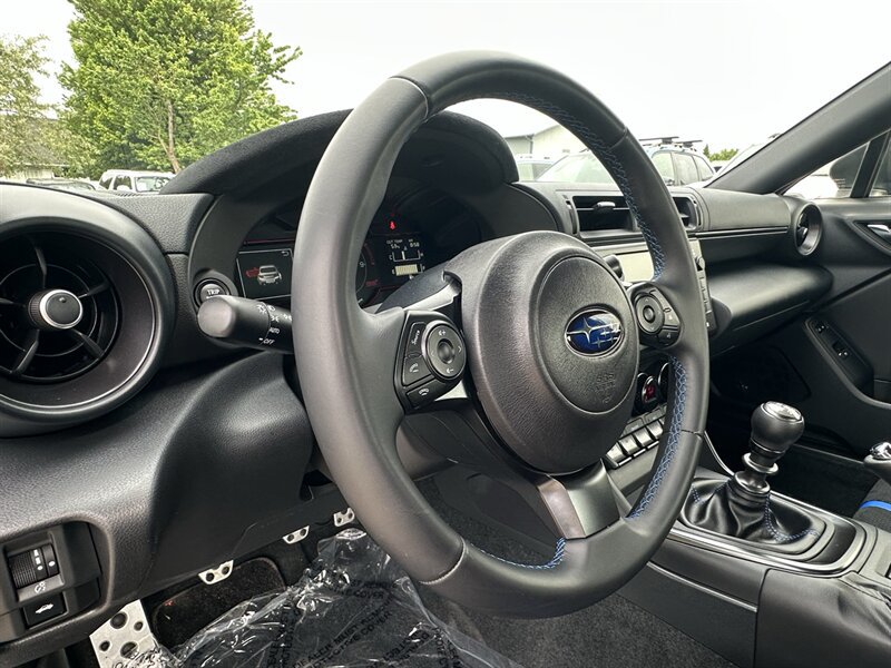 Used 2025 Subaru BRZ tS RWD image 8
