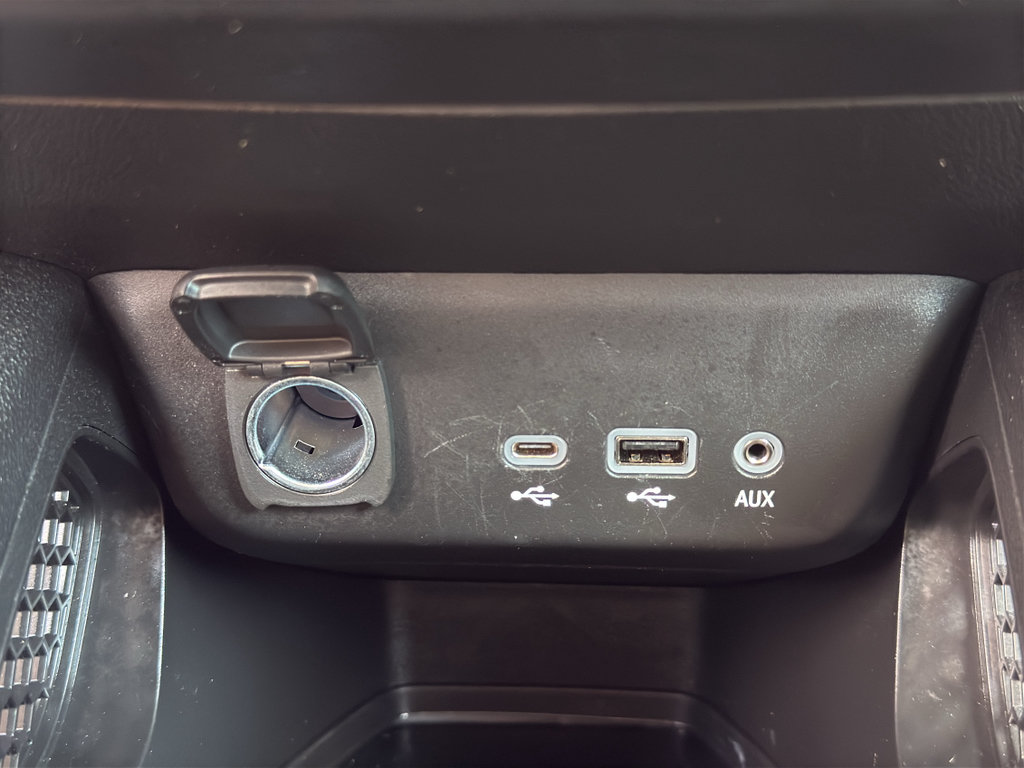 Used 2022 Chevrolet TrailBlazer LT w/ Convenience Package AWD/4WD image 27