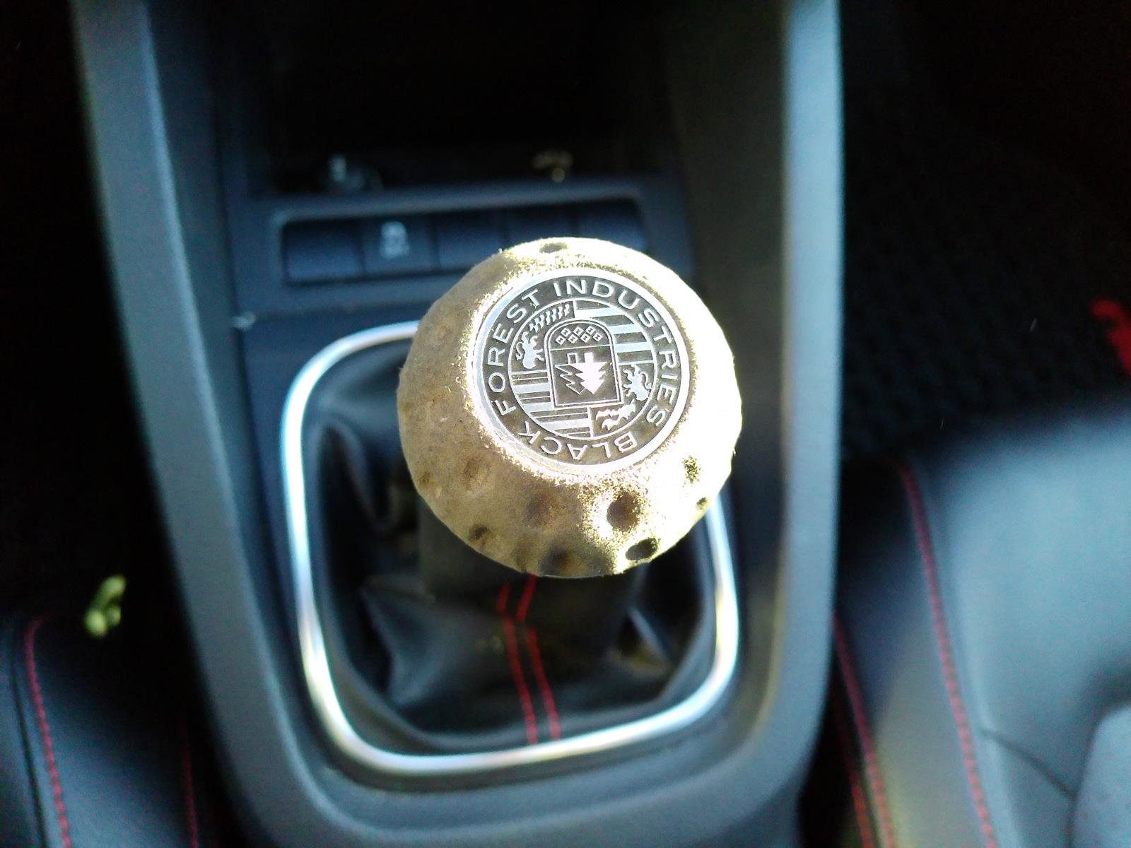 Used 2013 Volkswagen Jetta GLI image 9