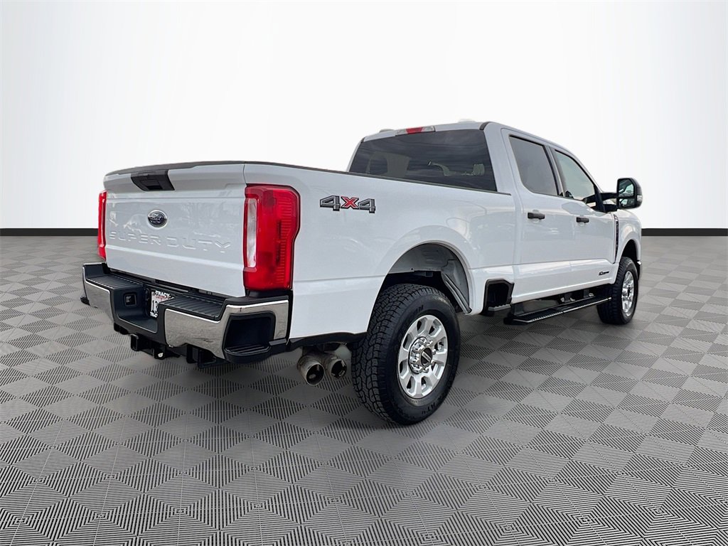 Used 2024 Ford F250 XLT image 7