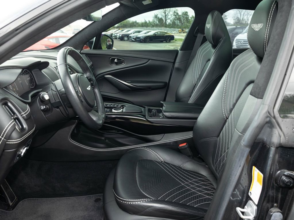 Used 2021 Aston Martin DBX image 19