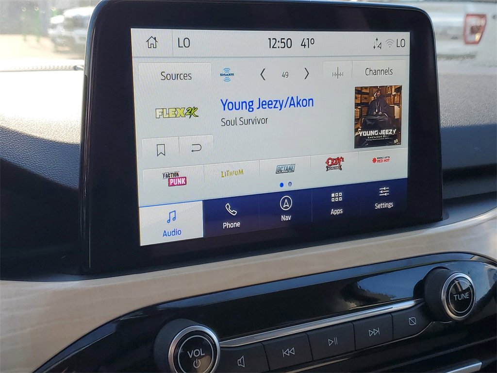 Used 2022 Ford Escape Titanium w/ Titanium Elite Package image 16