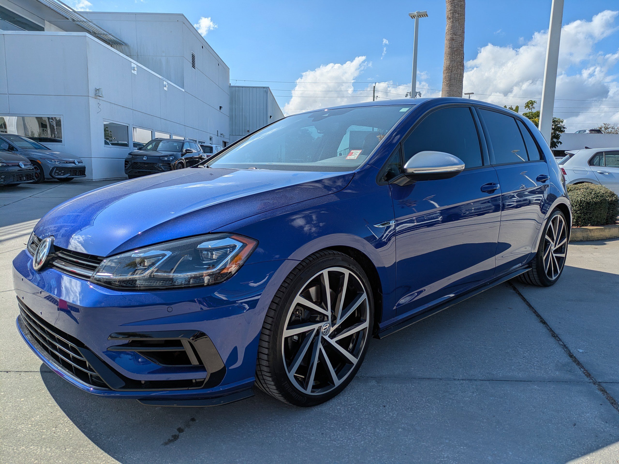 Used 2019 Volkswagen Golf R 4DR HB DSG W/DCC/ image 8