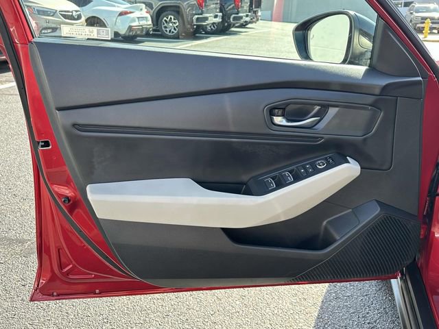 Certified 2025 Honda Accord SE image 11