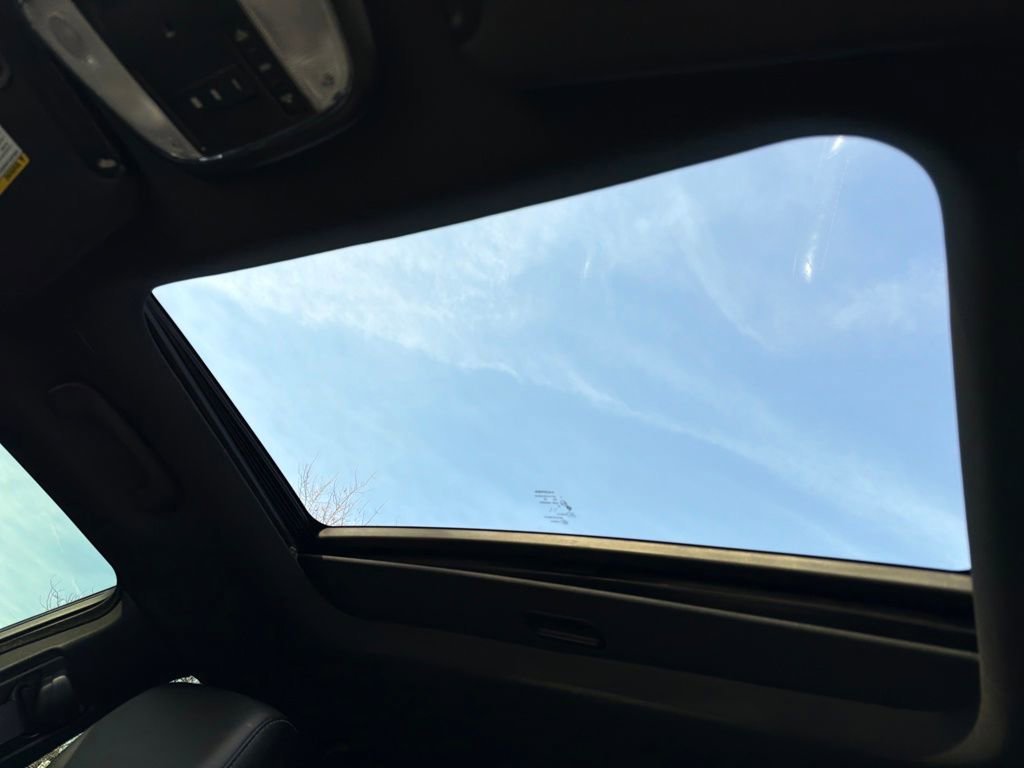 Used 2019 Dodge Charger R/T w/ Daytona Edition Group image 27