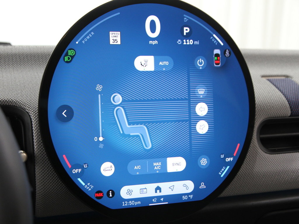 Certified 2025 MINI Cooper 4-Door Hardtop image 10