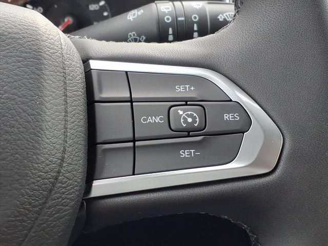 New 2026 Jeep Compass Latitude AWD/4WD image 22