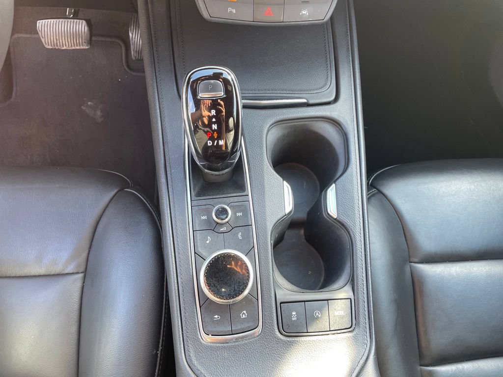 Used 2023 Cadillac XT4 Premium Luxury FWD image 12