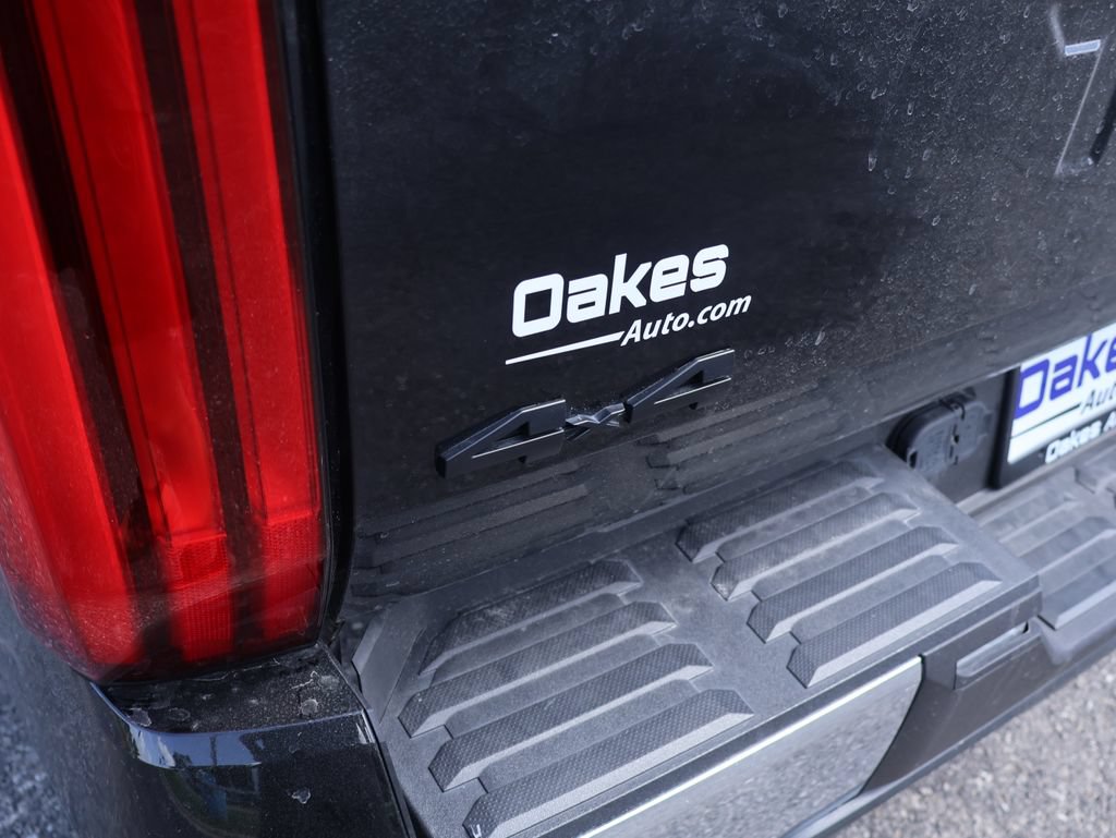 Used 2024 Toyota Tundra SR5 w/ TRD Off-Road Package AWD/4WD image 9