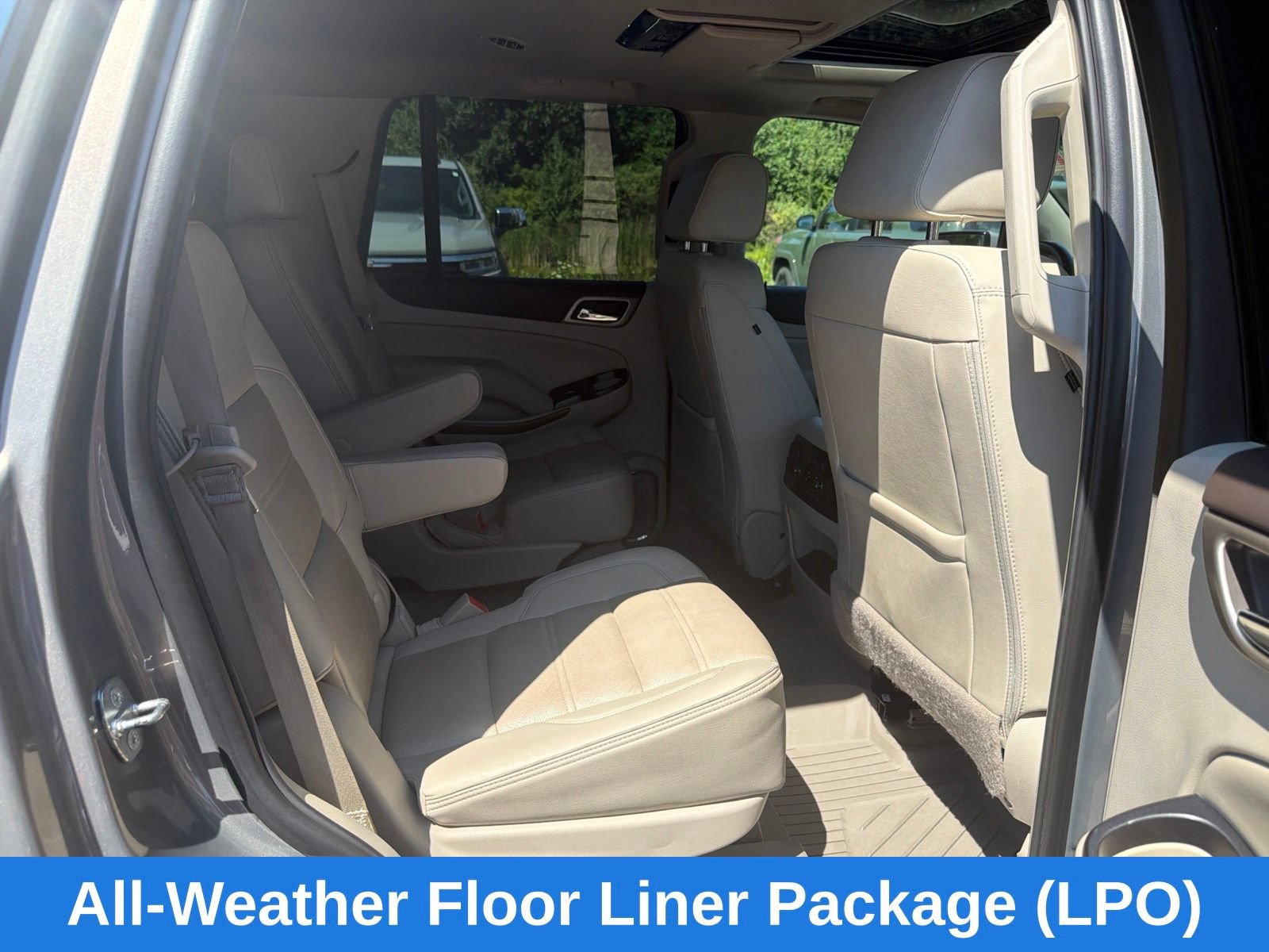 Used 2019 GMC Yukon Denali w/ Open Road Package AWD/4WD image 24
