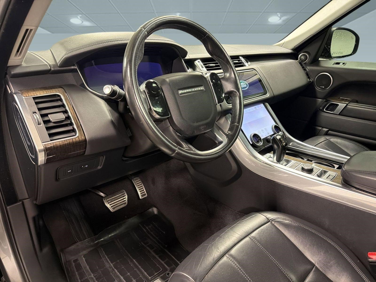 Used 2018 Land Rover Range Rover Sport Supercharged image 4