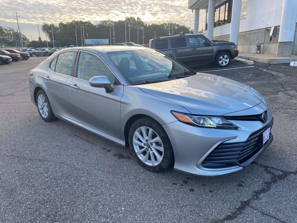 Used 2022 Toyota Camry LE