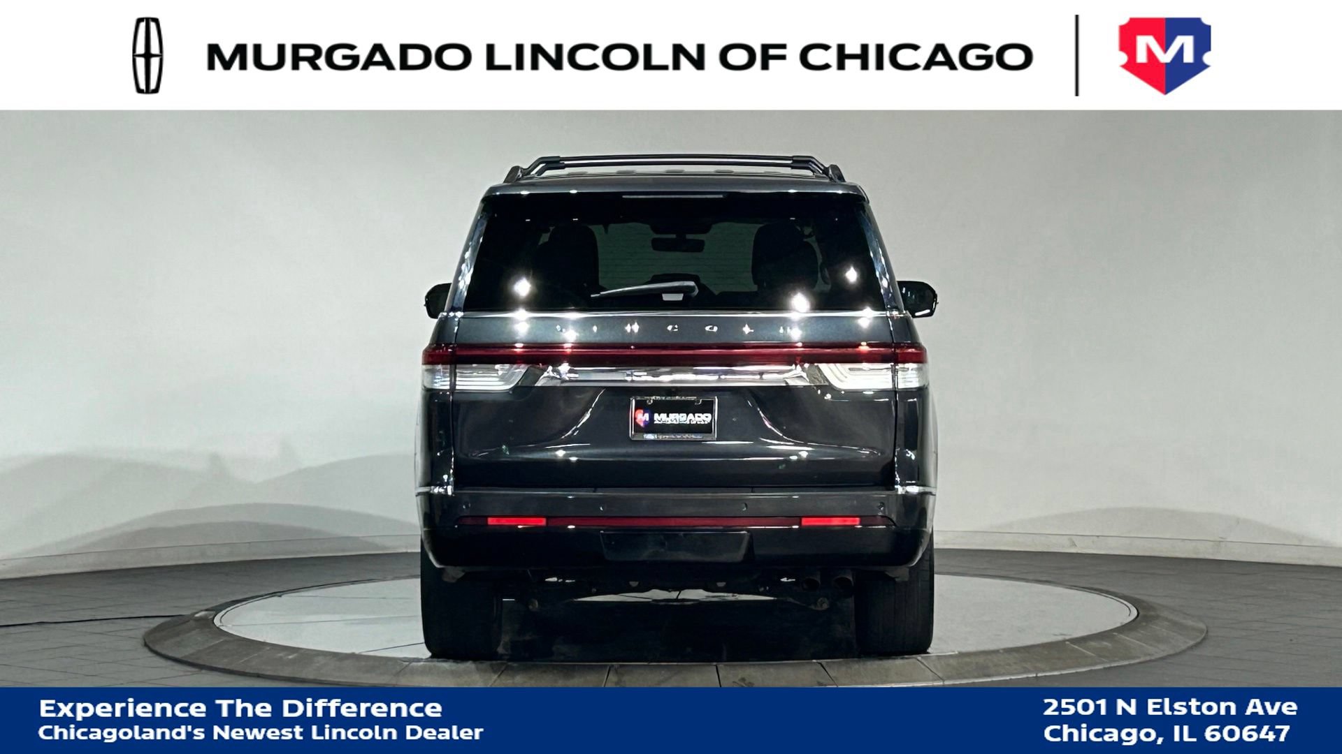 Used 2023 Lincoln Navigator Reserve AWD/4WD image 7