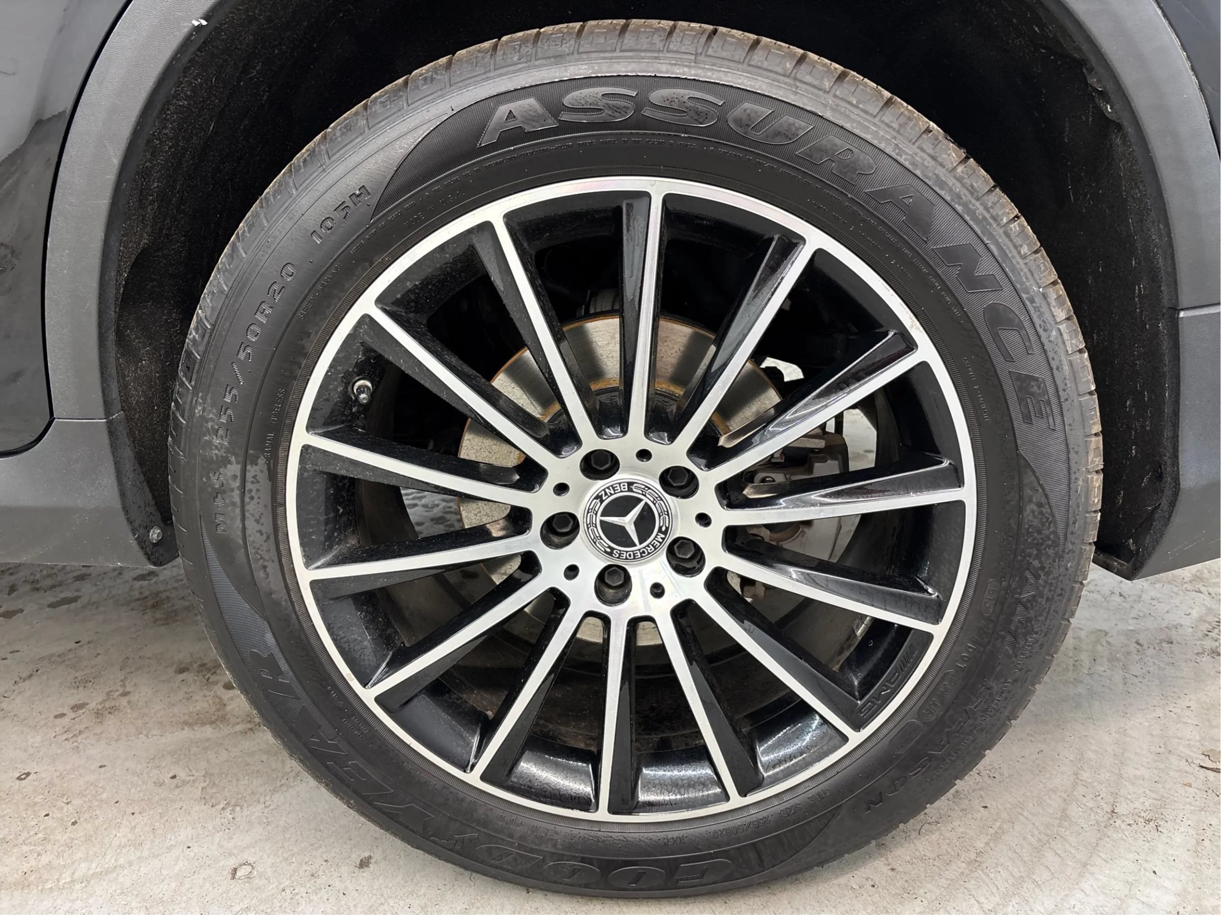 Used 2021 Mercedes-Benz GLC 300 4MATIC image 29