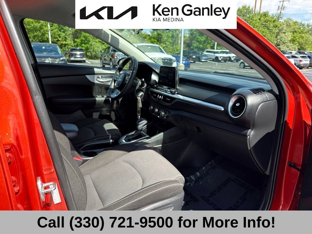 Certified 2024 Kia Forte LXS w/ LXS Technology Package FWD image 49