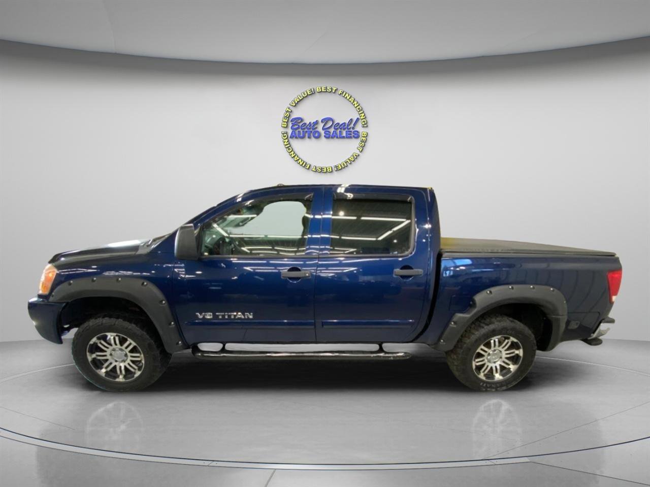 Used 2012 Nissan Titan SV w/ SV Premium Utility Pkg image 2