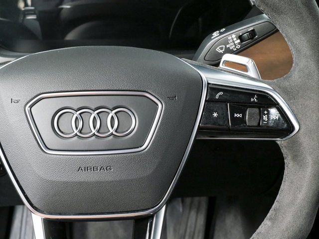Used 2023 Audi e-tron GT Prestige w/ Prestige Package image 11