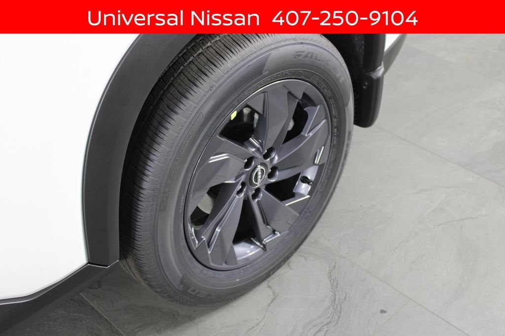 New 2026 Nissan Rogue SV FWD image 9