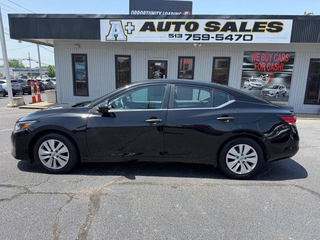 Used 2024 Nissan Sentra S FWD image 9