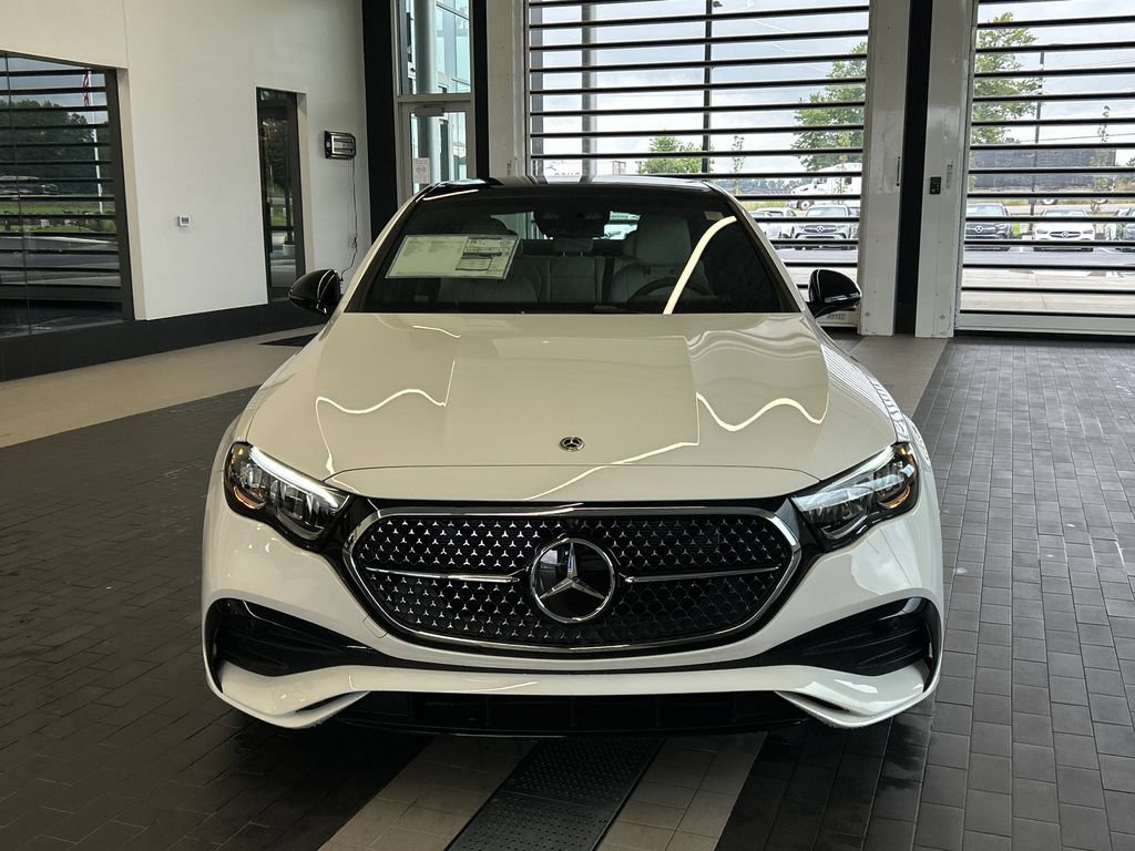 New 2027 Mercedes-Benz E 450 4MATIC Sedan image 9