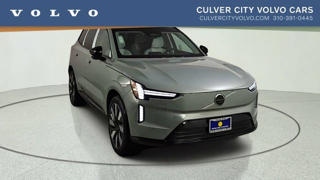 New 2026 Volvo EX90 Plus
