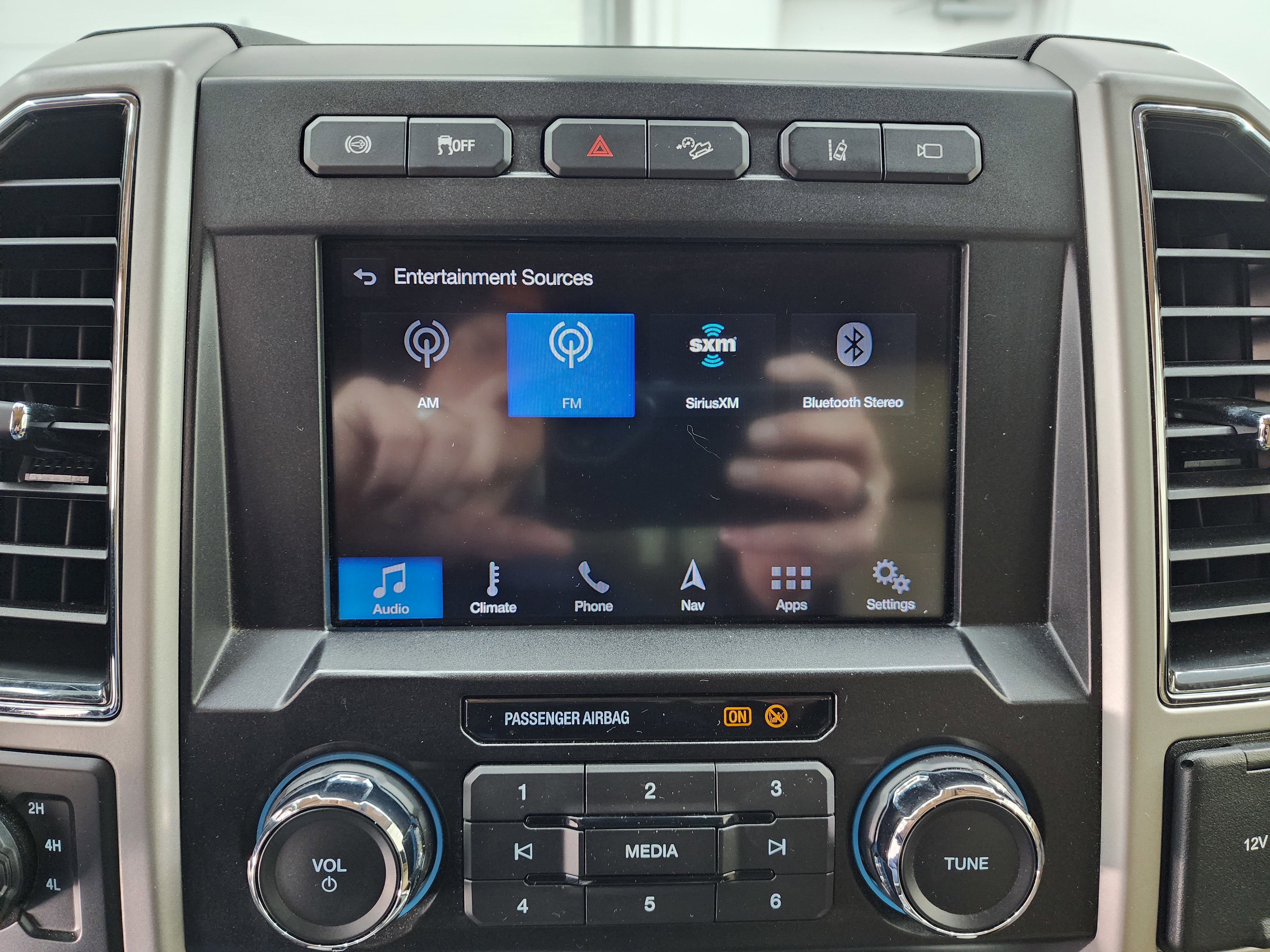 Used 2019 Ford F350 Lariat w/ Lariat Ultimate Package image 55