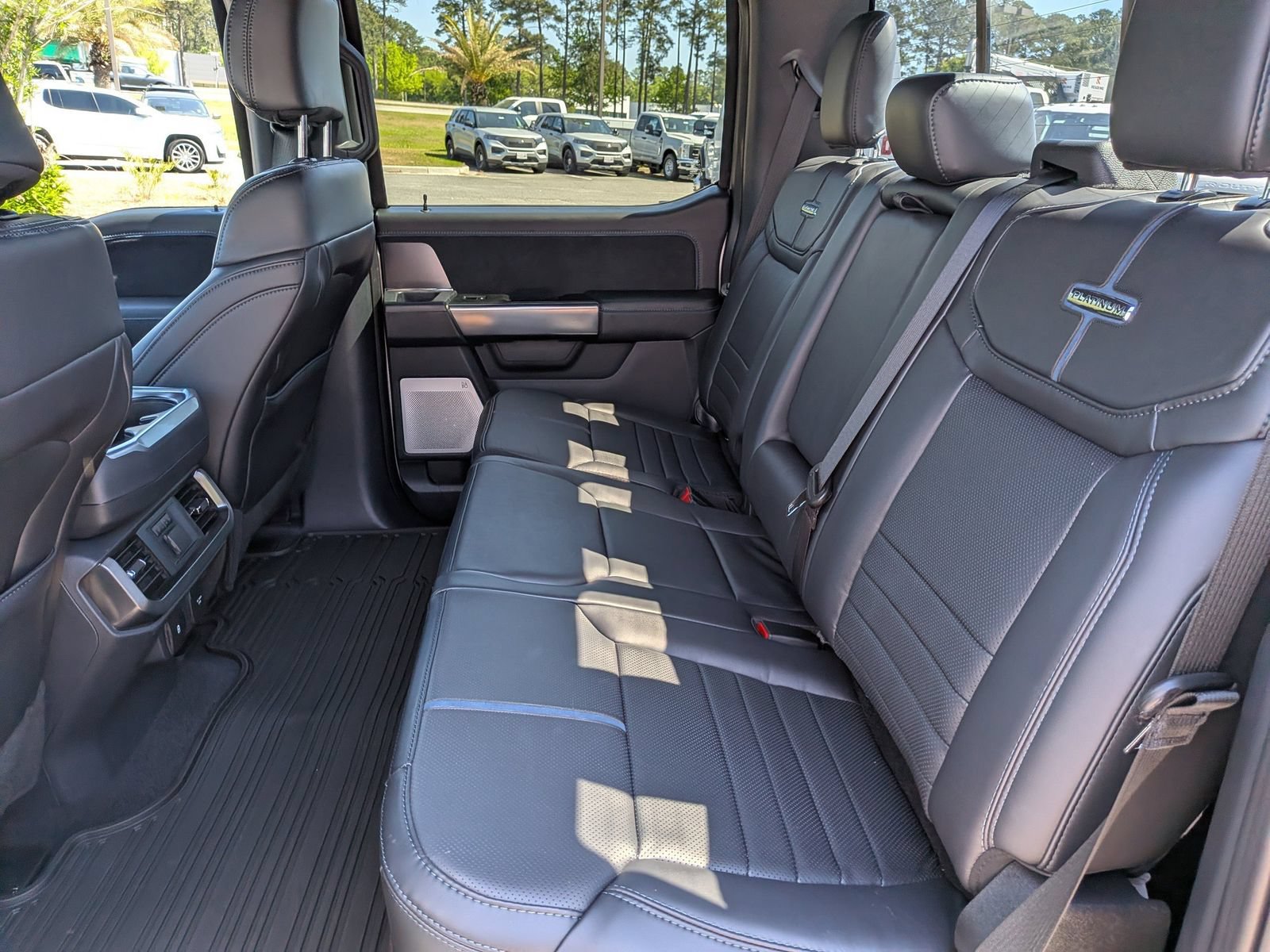 Certified 2025 Ford F150 Platinum AWD/4WD image 8