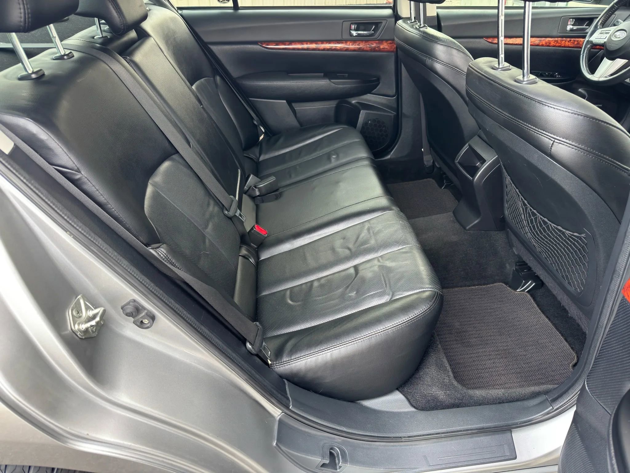 Used 2011 Subaru Legacy 2.5i Limited image 13