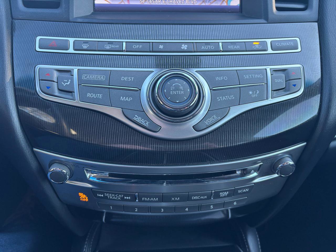 Used 2016 INFINITI QX60 Luxe w/ Premium Plus Package AWD/4WD image 18