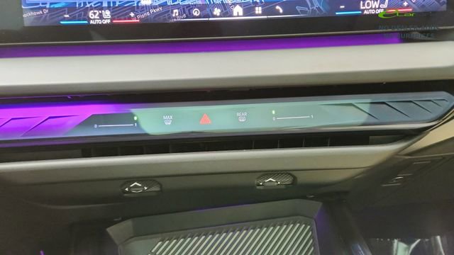 Used 2025 BMW X3 xDrive30i image 52