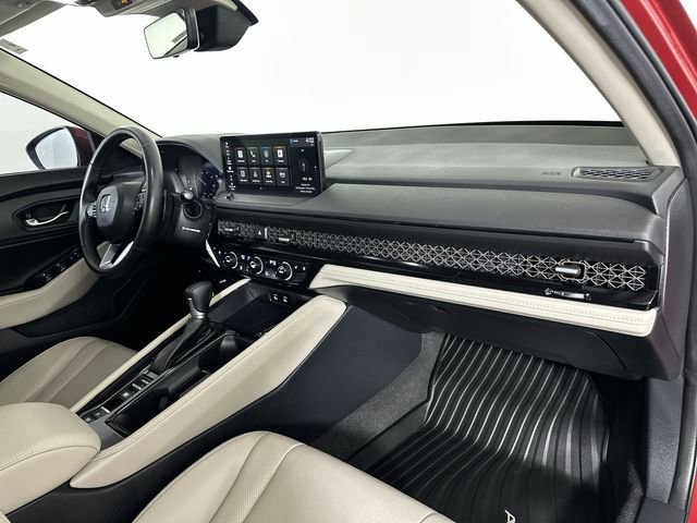 Used 2023 Honda Accord Touring image 30