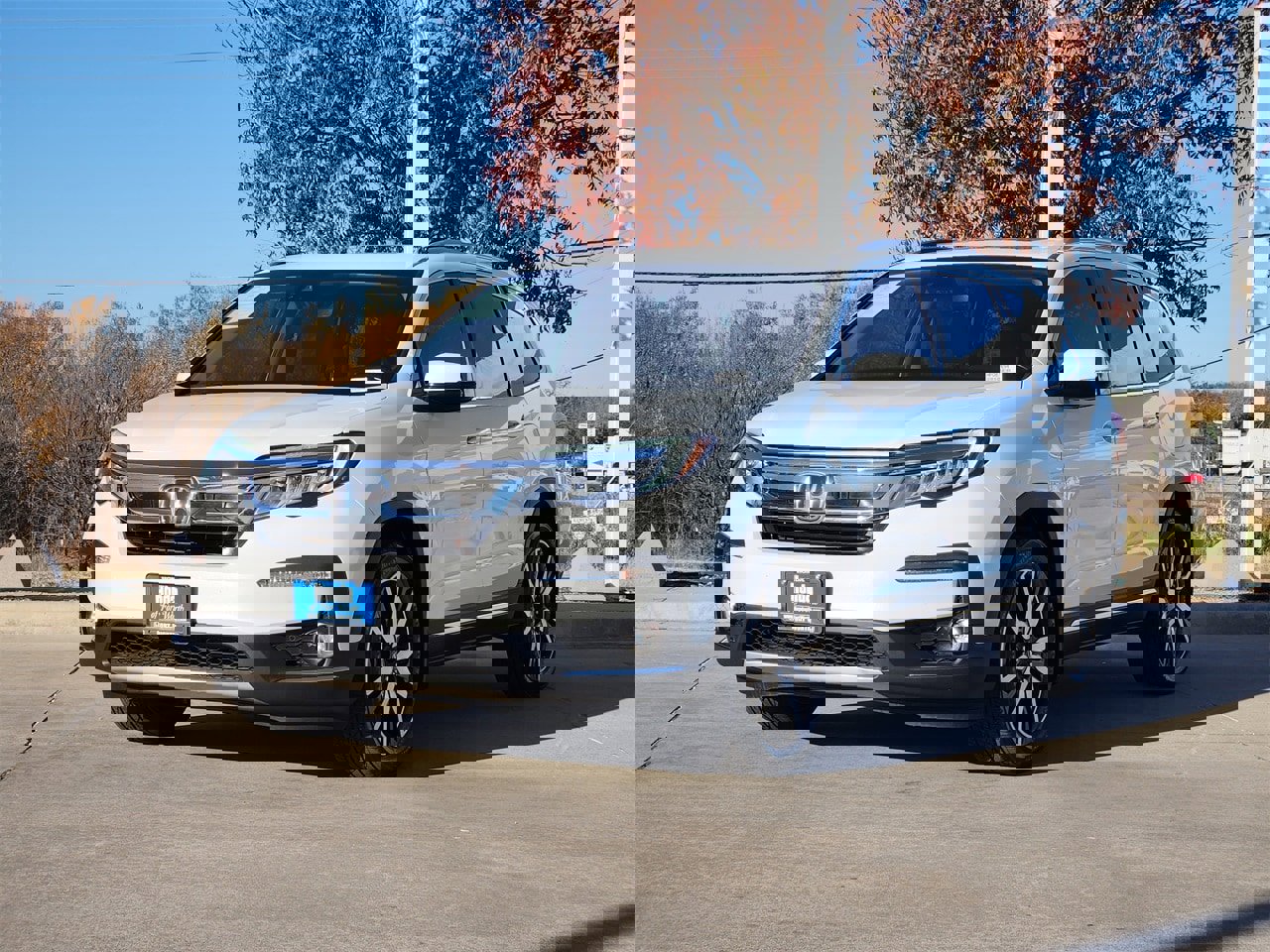 Certified 2021 Honda Pilot Elite image 3