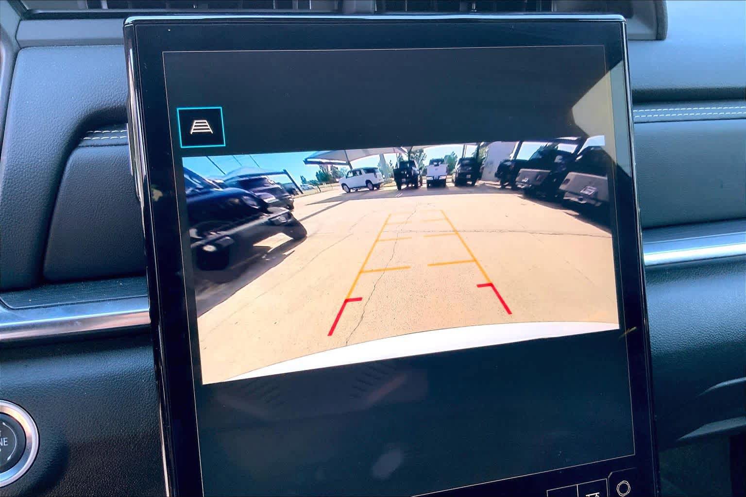 Used 2025 GMC Terrain Elevation AWD/4WD image 26